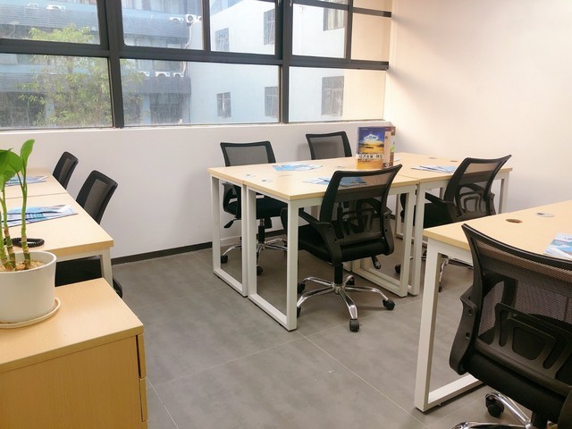 惠山无尘快卷门价格