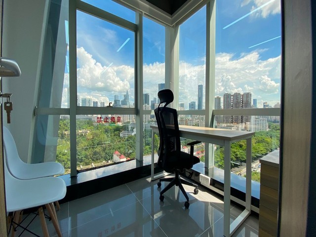 江西测量水压变送器实物图